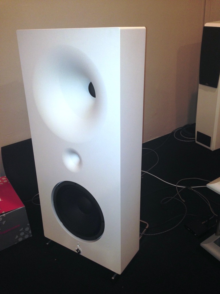 1 Avantgarde Acoustics Zero 1 System