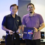 Kenny Lim of Audio Perfectionist with Kordz’s James Chen seen here with Kordz’s latest HDMI wonder – the Neo-S3