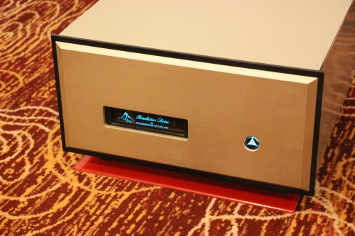 The Focal Sopra No 2  speakers were driven by the FM Acoustics 811 power amp.