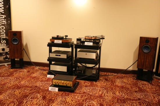 This Leben/Aesthetix/Audio Note system sounded warm and inviting.