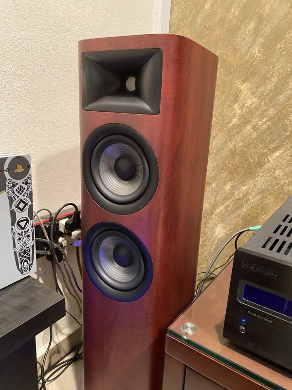 JBL Studio Speakers: Big sound, better price - av2day.com